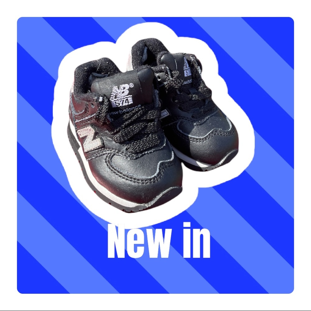 New Balance 574 Infant Black Sneakers Size 2C.